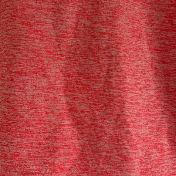 Great Condition Pink UnderArmor Sweatshirt!! - Picture 4 of 4